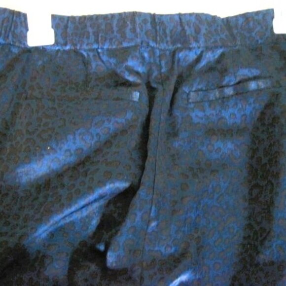 GIANNI BINI~Womens Size M~Dagny Pant~Silky Pant~Elastic Waist~Cropped~New/W/Tags - Picture 5 of 12